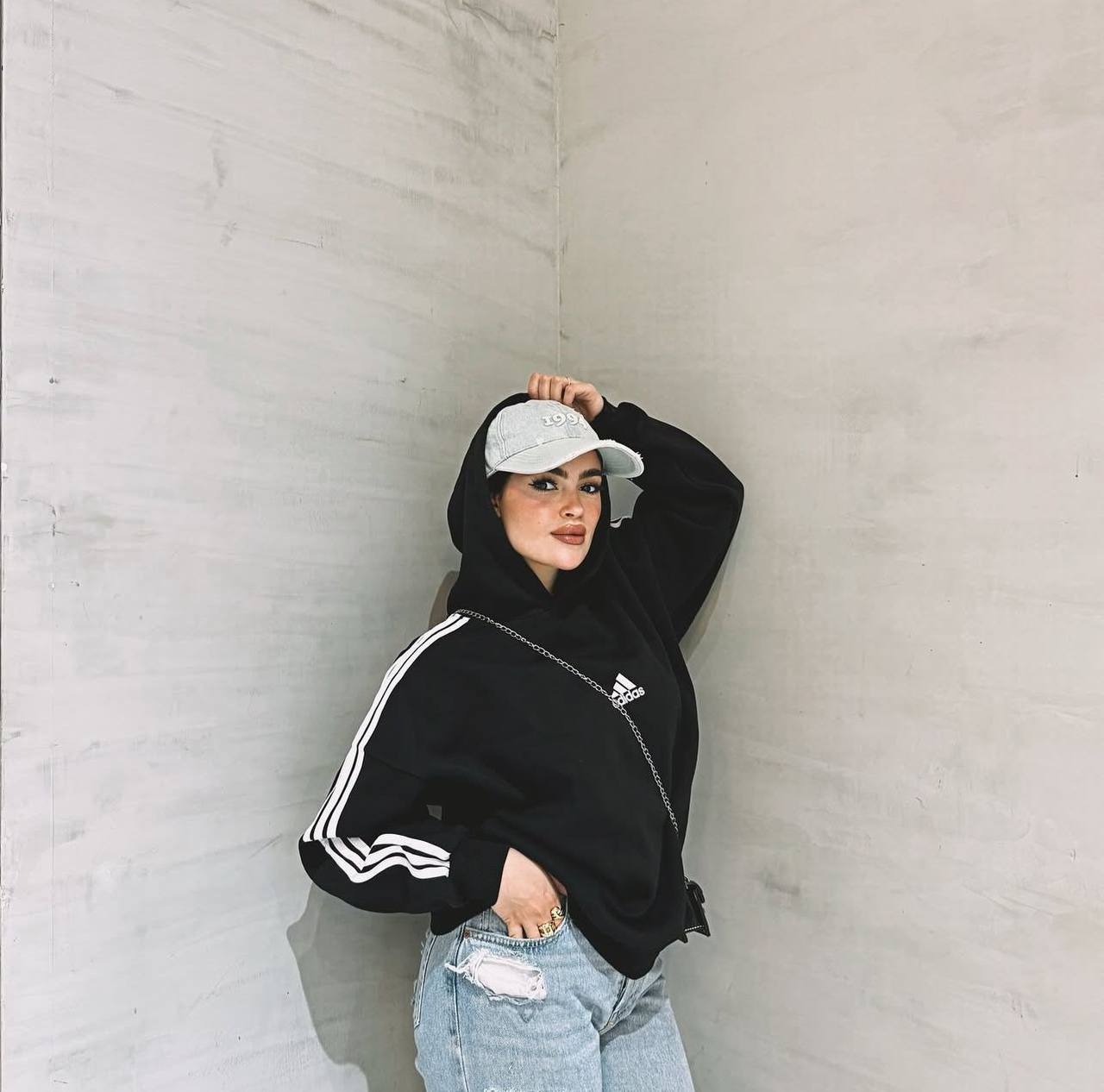 Oversized printed hoodie ( Adidas )