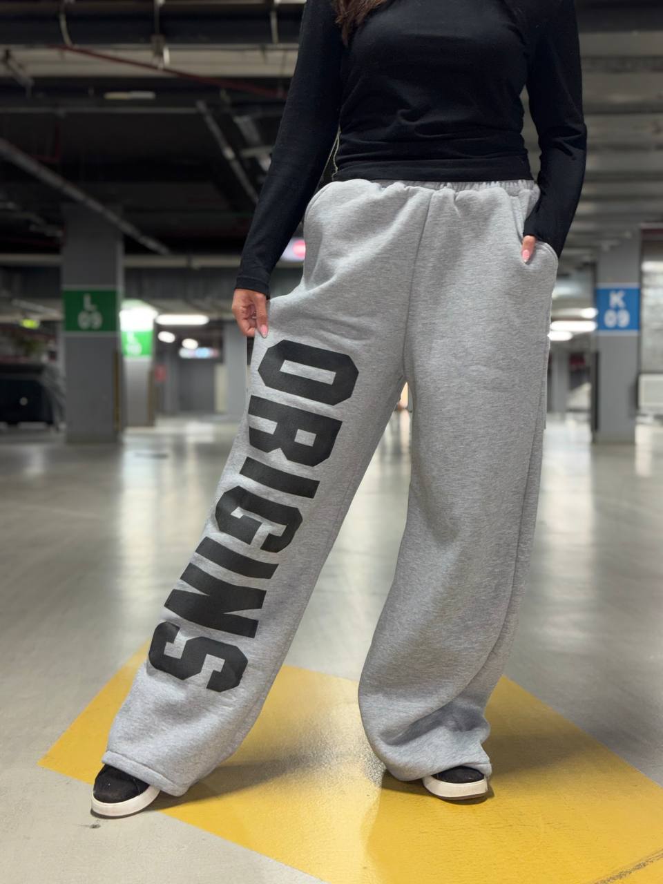 Printed oversized sweatpants