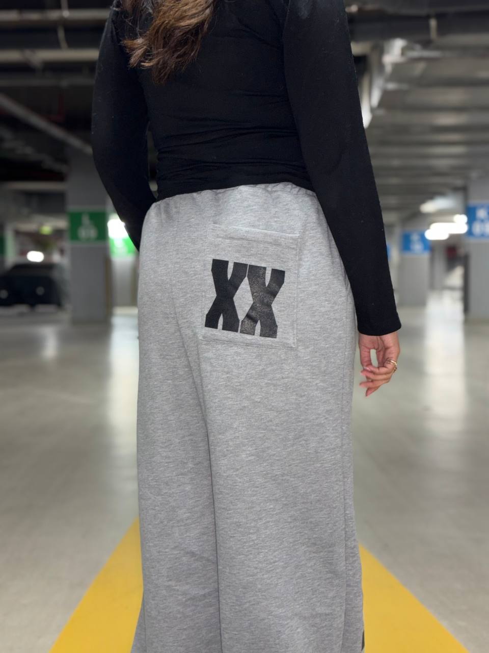 Printed oversized sweatpants