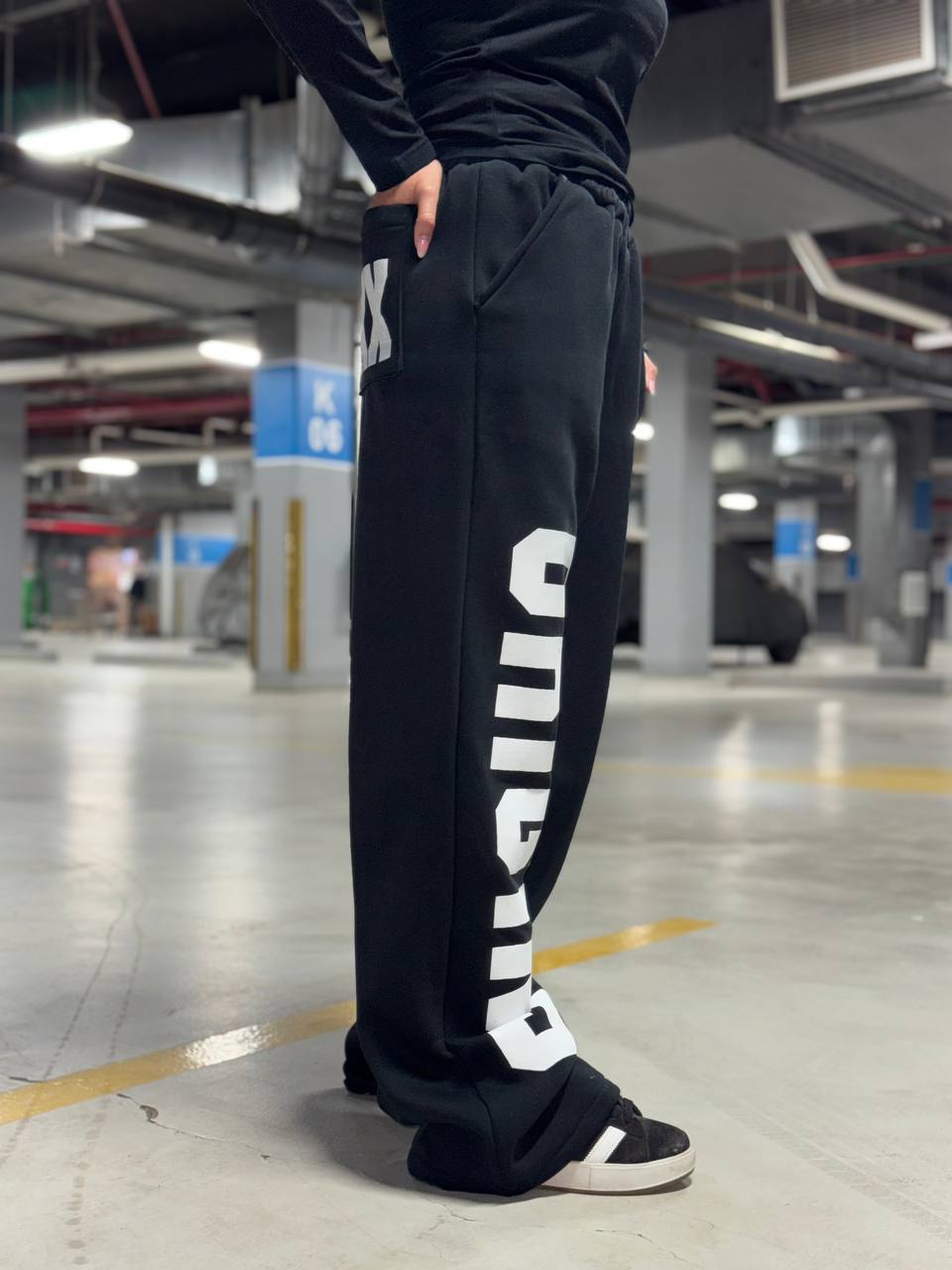 Printed oversized sweatpants