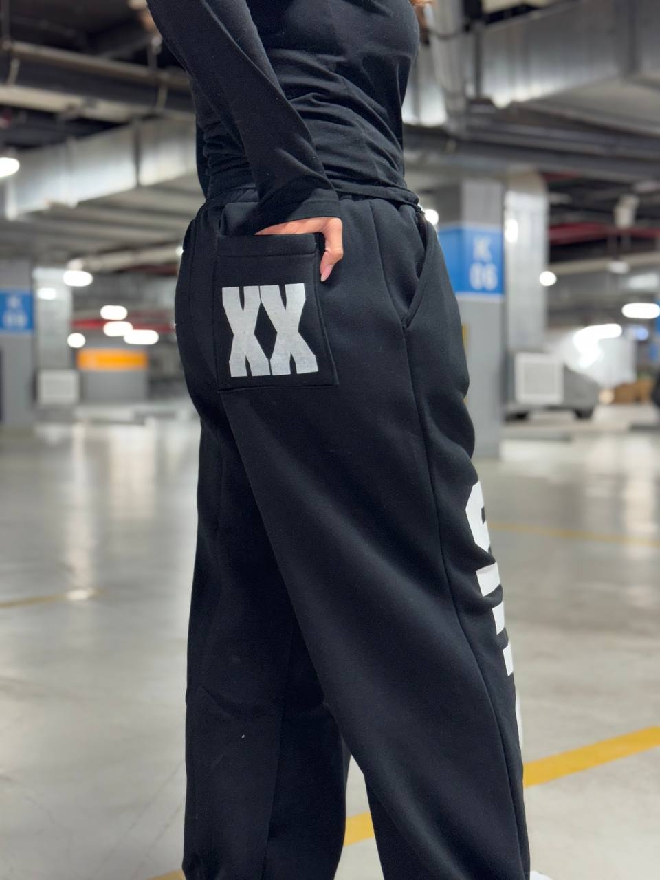 Printed oversized sweatpants